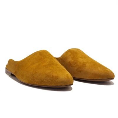antusu gal vs buck cozy mule yellow2