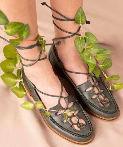 antusu gal vs buck loafer ivy verde 4