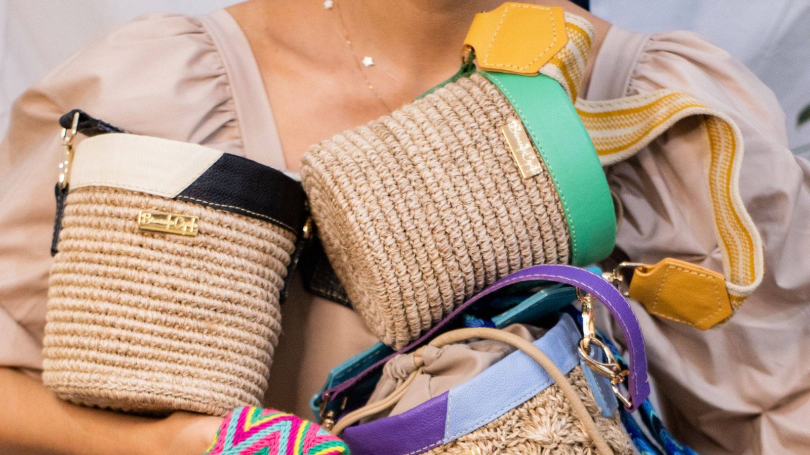 antusu banner bernarda cepeda 1